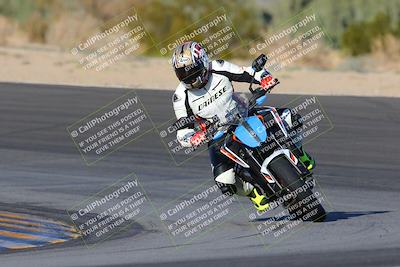 media/Dec-18-2022-SoCal Trackdays (Sun) [[8099a50955]]/Turn 10 (140pm)/